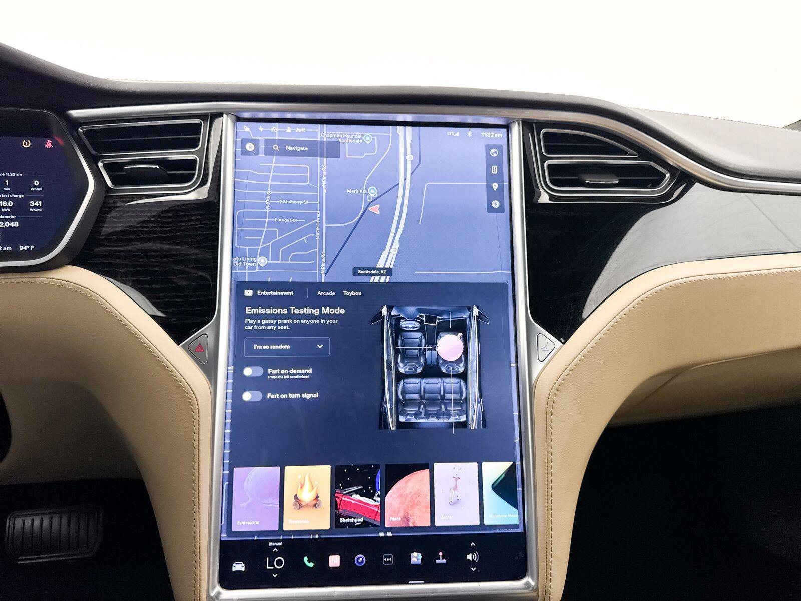 Used 2016 Tesla Model S 70 RWD image 19