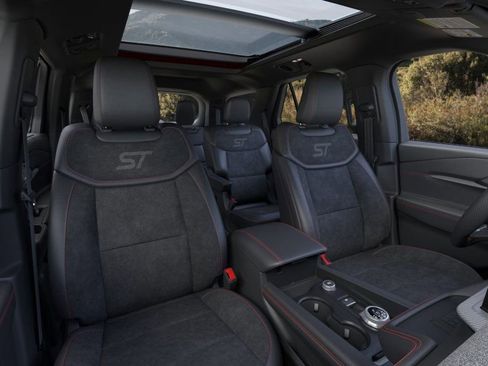 Used 2025 Ford Explorer ST w/ Sun And Sound Package image 10