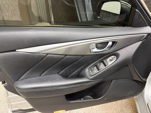 Used 2014 INFINITI Q50 AWD w/ Navigation Package image 16