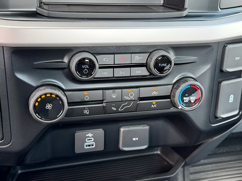 New 2025 Ford F350 XL w/ 360-Degree Camera Package RWD image 18