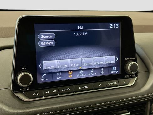 Used 2023 Nissan Rogue SV AWD/4WD image 21