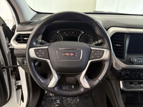 Certified 2020 GMC Acadia SLE w/ Driver Convenience Package FWD image 33