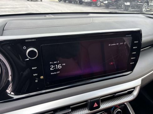 Used 2023 Kia K5 GT-Line image 21