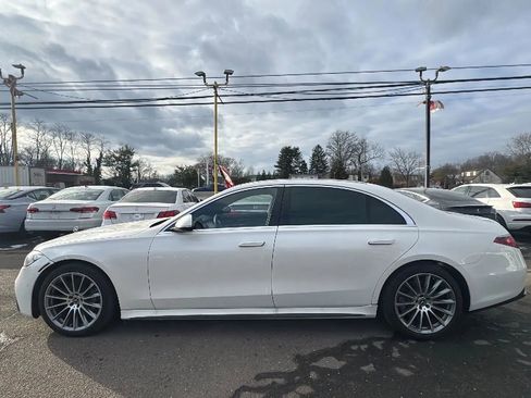 Used 2022 Mercedes-Benz S 500 4MATIC w/ AMG Line Package image 8