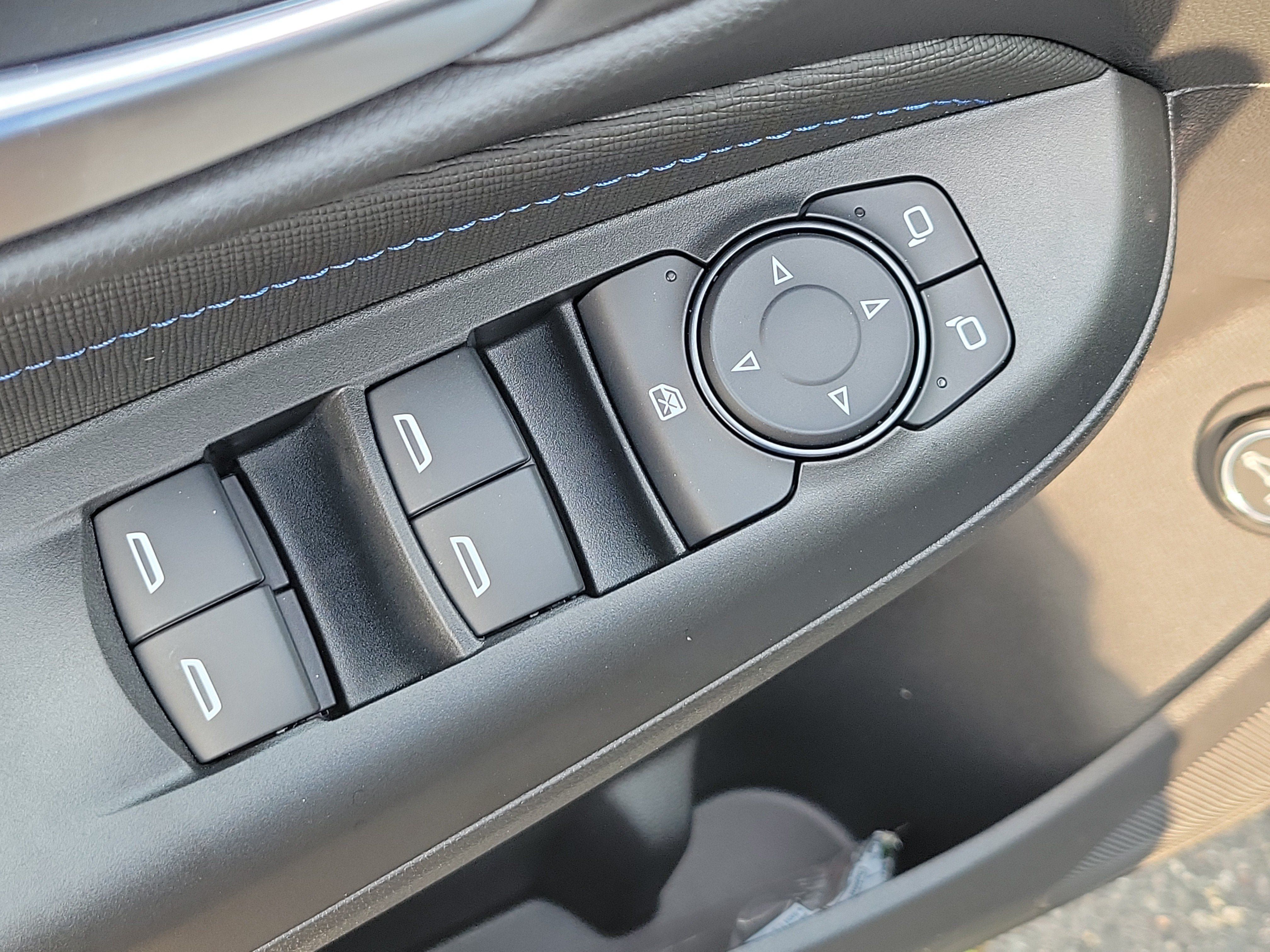 New 2026 Buick Envista Sport Touring w/ Convenience I Package FWD image 18