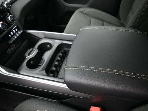 New 2026 RAM 1500 2WD Crew Cab image 31