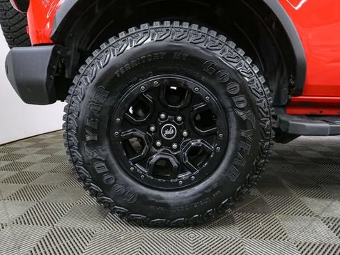 Used 2024 Ford Bronco Wildtrak AWD/4WD image 14