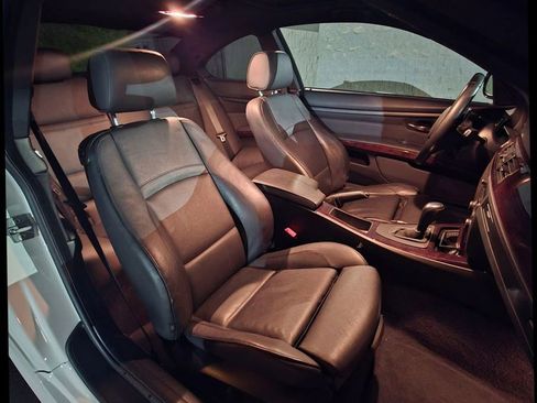 Used 2013 BMW 328i Coupe image 42