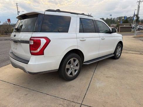 Used 2021 Ford Expedition XLT image 7
