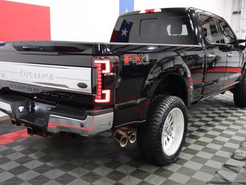 Used 2017 Ford F250 King Ranch w/ King Ranch Ultimate Package AWD/4WD image 29