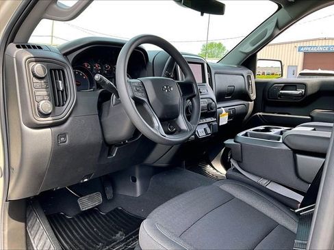 New 2026 Chevrolet Silverado 1500 Custom Trail Boss w/ Dark Appearance Package AWD/4WD image 8