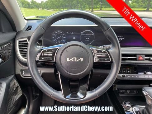 Used 2024 Kia Seltos S FWD image 18
