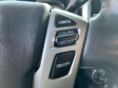 Used 2016 Nissan Titan PRO-4X w/ Pro-4x Convenience Package image 19