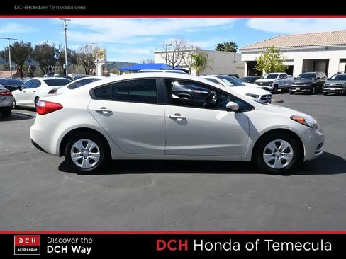 Used 2014 Kia Forte LX image 5