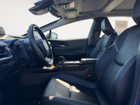 Certified 2026 Toyota Prius XLE FWD image 9