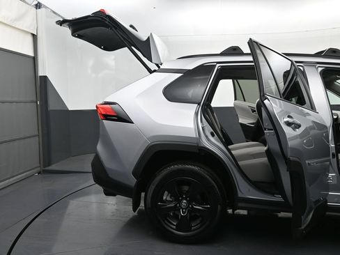 Used 2024 Toyota RAV4 XLE w/ Convenience Package AWD/4WD image 10