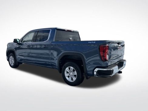 Used 2024 GMC Sierra 1500 SLE image 3