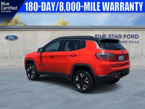Used 2017 Jeep Compass Trailhawk w/ Leather Interior Group AWD/4WD image 8