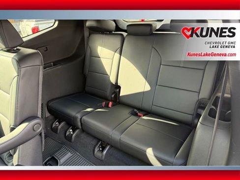 New 2026 GMC Acadia Elevation w/ Black Edition image 15