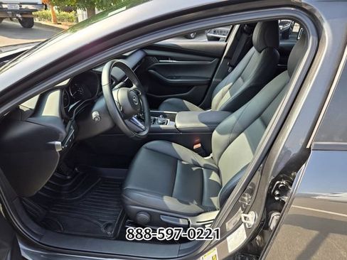 Used 2025 MAZDA MAZDA3 s FWD image 10