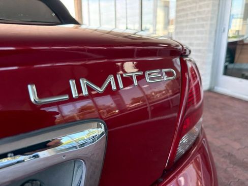 Used 2004 Chrysler Sebring Limited FWD image 13