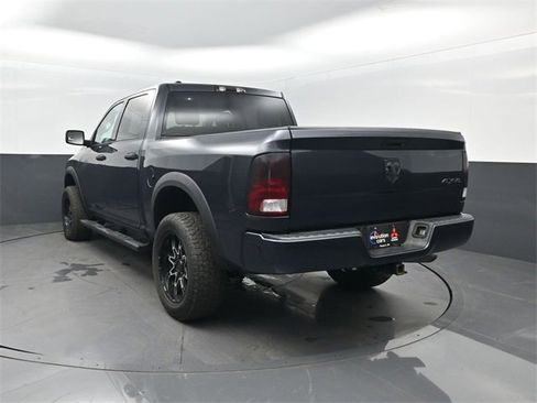 Used 2017 RAM 1500 Express image 3