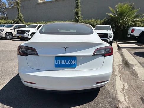 Used 2023 Tesla Model 3 Standard Range RWD image 7