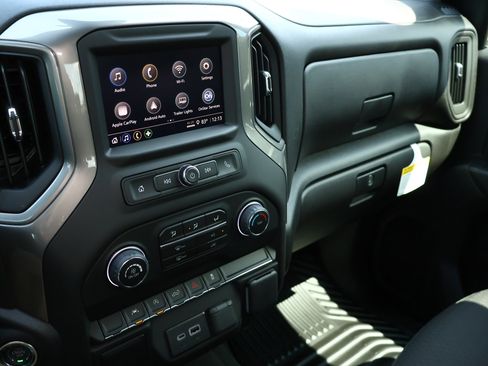 New 2026 Chevrolet Silverado 1500 Custom AWD/4WD image 16