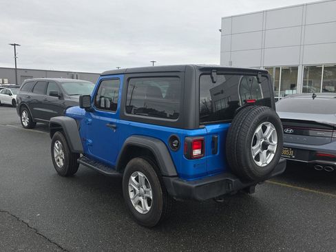 Used 2022 Jeep Wrangler Sport S image 10