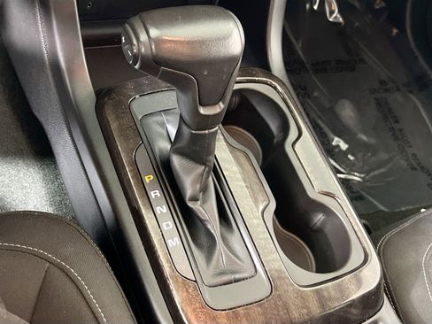 Used 2016 GMC Canyon SLE w/ Trailering Package image 16