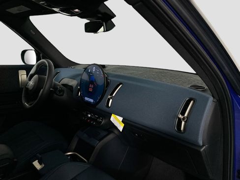 Certified 2025 MINI Cooper Countryman S image 29