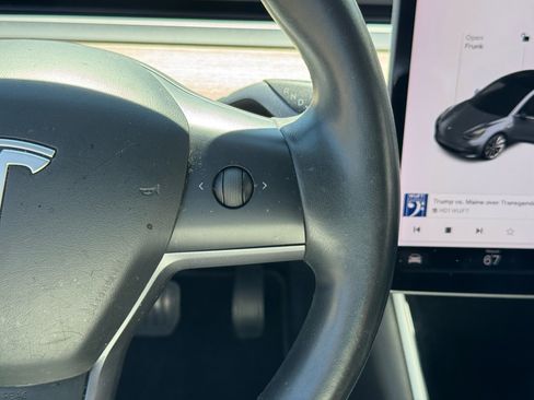 Used 2018 Tesla Model 3 Mid Range image 21