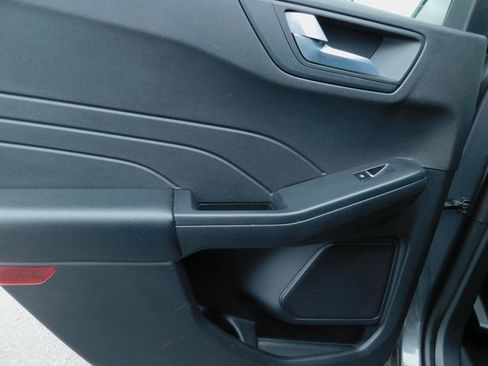 Used 2023 Ford Escape ST-Line image 23