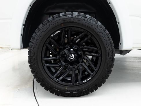 Used 2020 RAM 1500 Big Horn AWD/4WD image 20