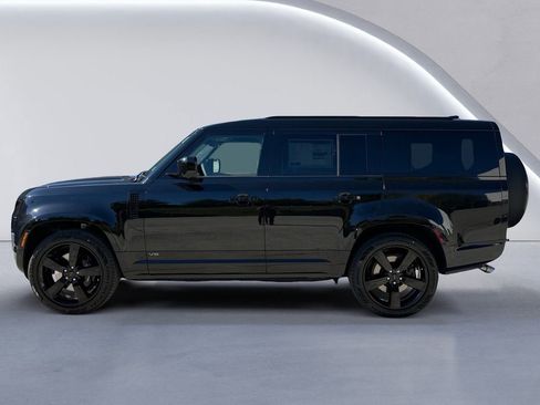 New 2026 Land Rover Defender 130 V8 image 6