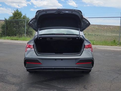 New 2026 Hyundai Elantra Sport FWD image 17