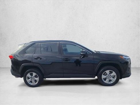 Used 2023 Toyota RAV4 XLE FWD image 4