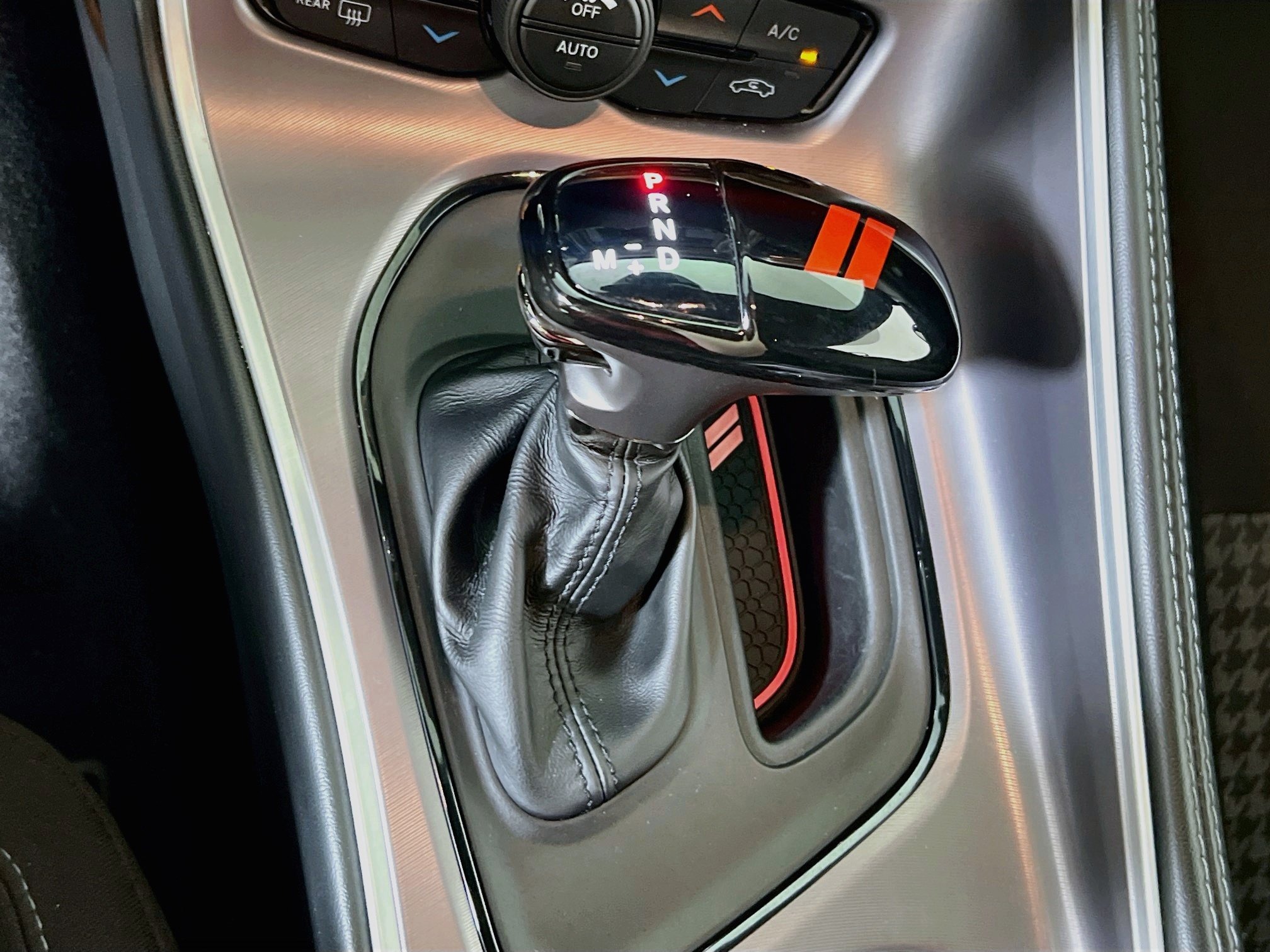 Used 2022 Dodge Challenger R/T RWD image 16