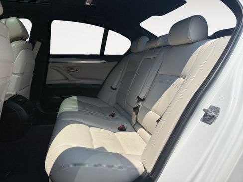 Used 2016 BMW 535i Sedan w/ M Sport RWD image 14
