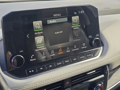 Used 2022 Nissan Rogue SL w/ SL Premium Package image 24