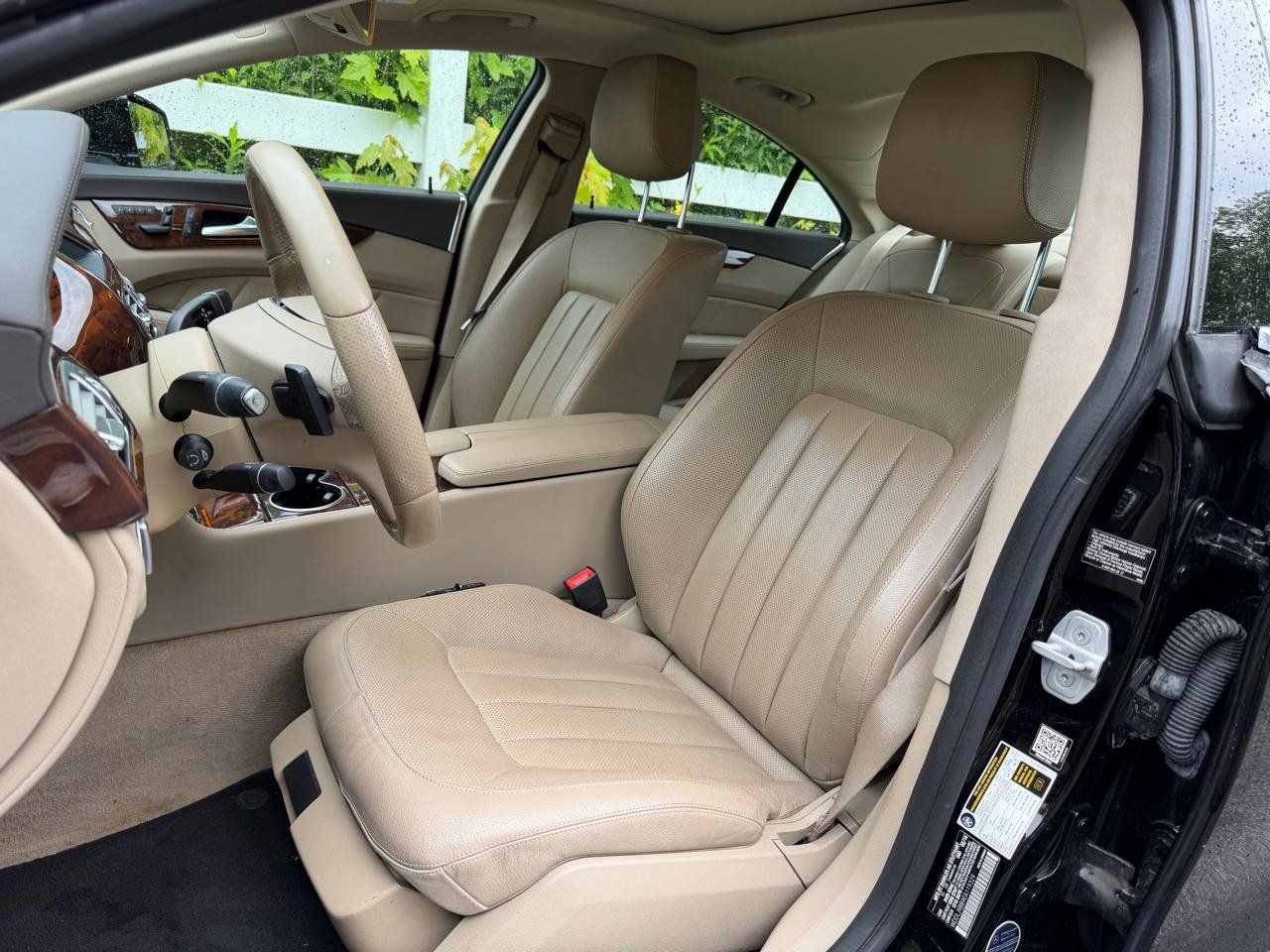 Used 2014 Mercedes-Benz CLS 550 4MATIC image 36