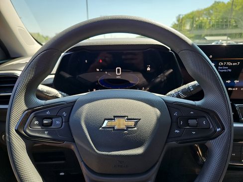 Used 2026 Chevrolet TrailBlazer LT w/ Driver Confidence Package AWD/4WD image 18