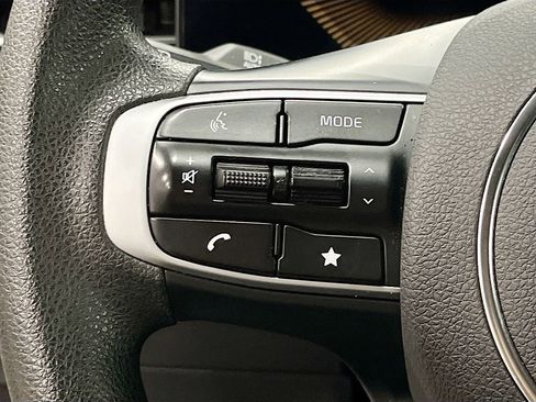 Certified 2025 Kia K5 LXS FWD image 18