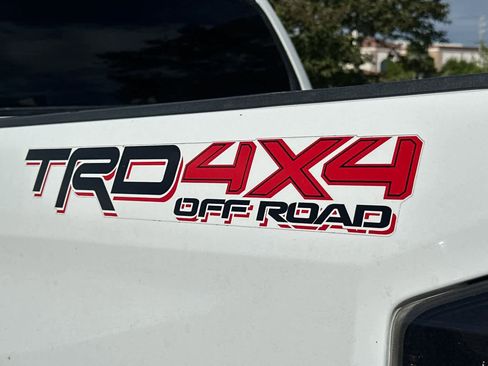 Used 2017 Toyota Tundra Limited w/ Limited Premium Package image 7