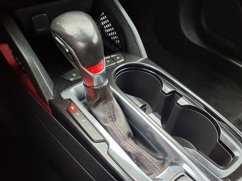 Used 2021 Chevrolet TrailBlazer RS w/ Convenience Package image 11