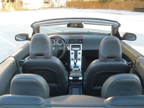 Used 2012 Volvo C70 T5 image 4