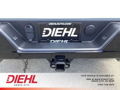 Used 2025 Chevrolet Silverado 1500 LT Trail Boss AWD/4WD image 14