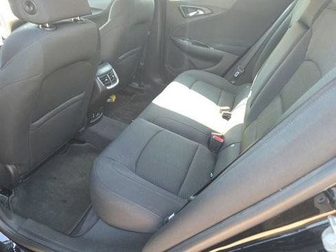 Used 2016 Chevrolet Malibu LT FWD image 7