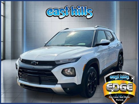 Certified 2021 Chevrolet TrailBlazer LT w/ Convenience Package FWD image 1