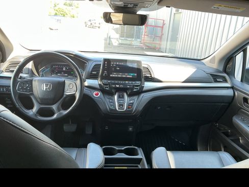 Used 2021 Honda Odyssey EX-L image 12